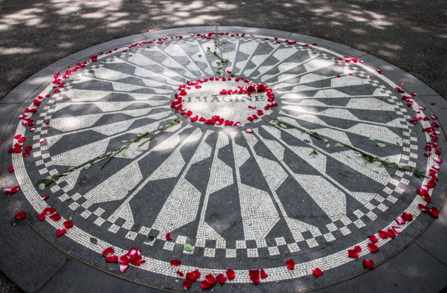 Central Park TV & Movie Sites Walking Tour - NYC - The classic Central Park sweep you’ll recognize fast