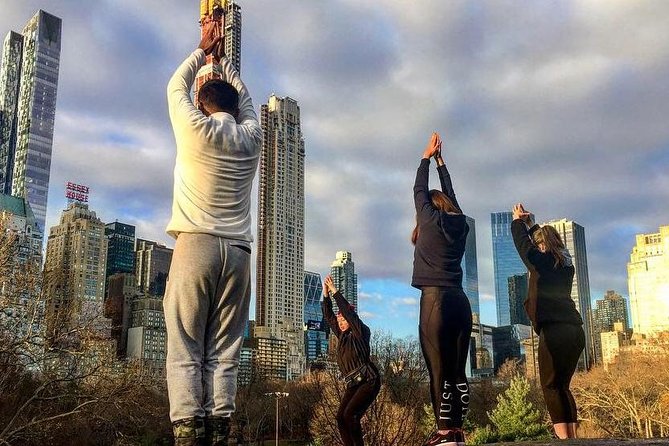 Central Park Walking Tour with Yoga - Checking In at Fit Tours NYC Before You Enter the Park