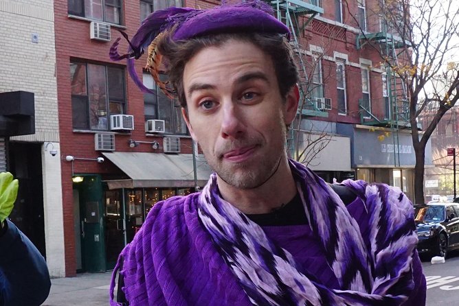 CharacTour of the Lower East Side - Snack stops that are part of the story: Pickle Guys and Kossar’s