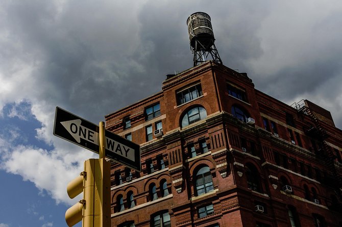 Chauffeured 2 hour Private Tour in a Dodge Challenger Convertible - Greenwich Village, SoHo, TriBeCa, and One World Trade Center: the Lower Manhattan primer