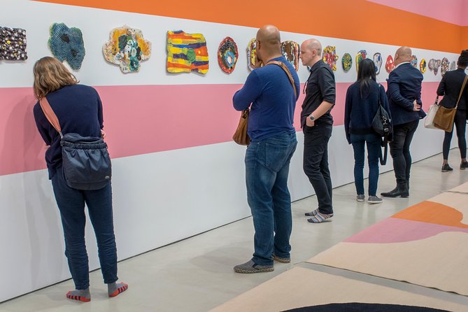 Chelsea Contemporary Art Tour with NYC Professional Art Critic - Should You Book This Chelsea Contemporary Art Tour?