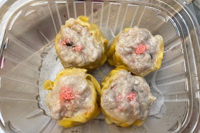 Chinatown New York Walking Food Tour - Stop 1: Columbus Park and the Mulberry Bend past