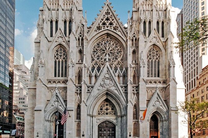 Christmas in New York: Private Holiday History Tour - Why the Christmas History Walk Works in Midtown