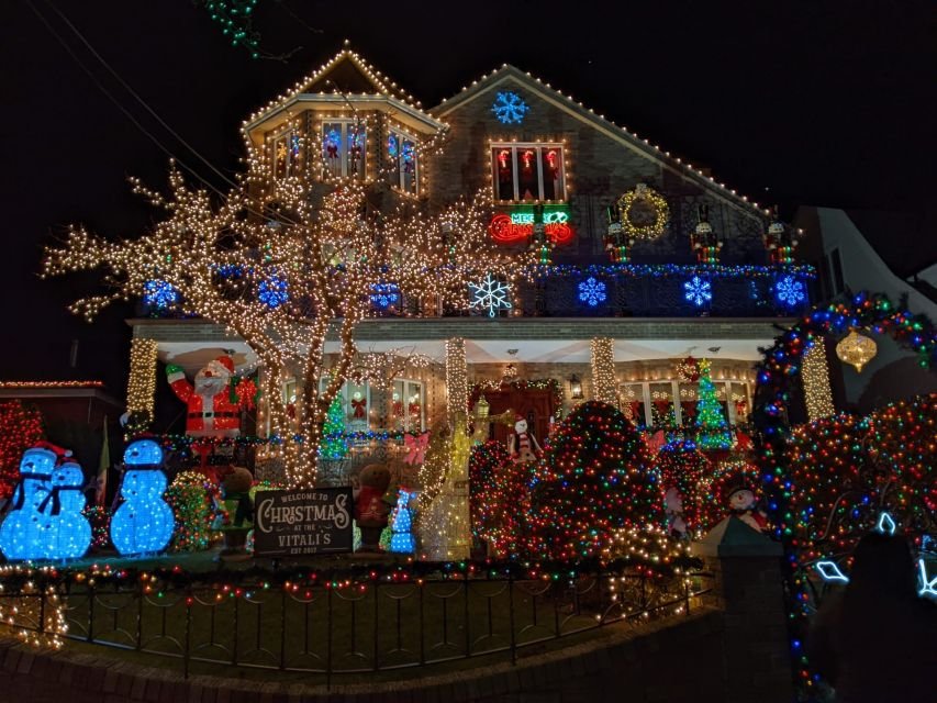 Christmas Light Night tour - Dyker Heights After Dark: Where the Lights Go Big