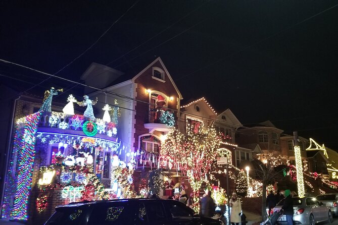 Christmas Lights Tour of Dyker Heights Brooklyn - Price and value: is $60 a good deal?