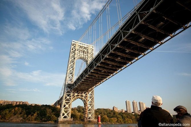 Circle Line: 8-hr Bear Mountain Oktoberfest Cruise - Bear Mountain State Park: Two Hours of Trails, Plus Real-World Terrain