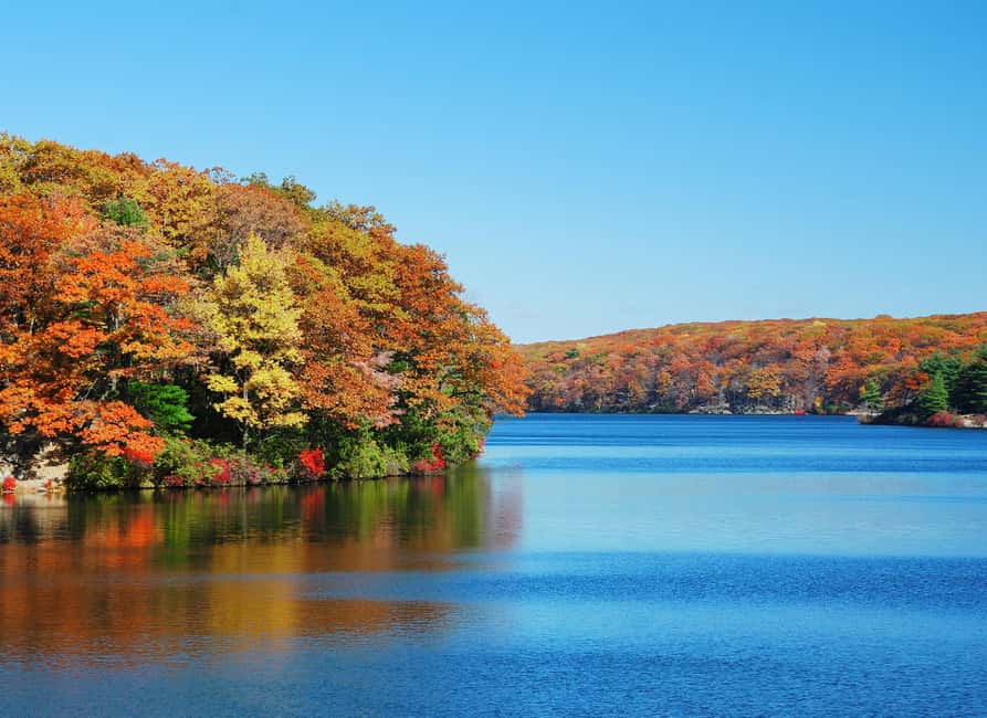 Circle Line: Bear Mountain Foliage & Oktoberfest Cruise NYC - Bear Mountain State Park in two hours: how to make the most of nature time
