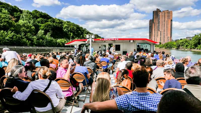 Circle Line: Bear Mountain Foliage & Oktoberfest Cruise NYC - Pier 83 and the river run: what the cruise portion gives you
