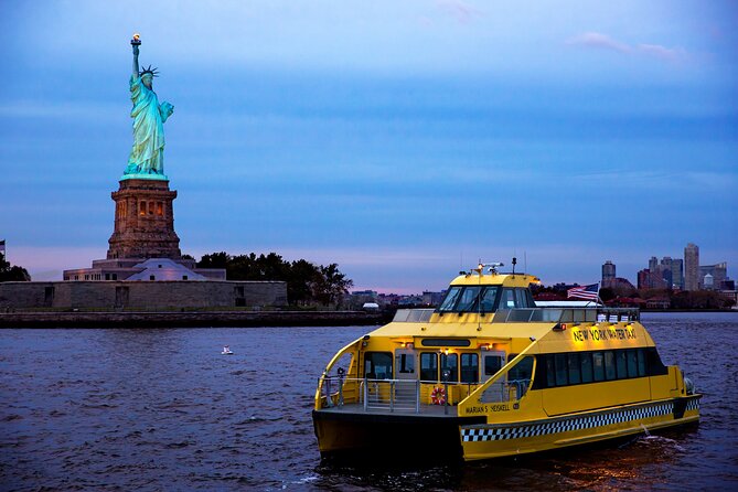 Circle Line: New York City Statue of Liberty Super Express Cruise - Guides Make It: Live Narration That Keeps the Cruise Moving
