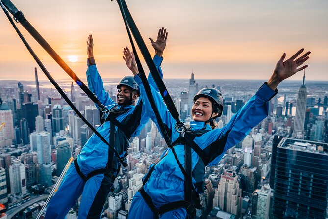 City Climb: The Ultimate Skyscraping Adventure at Edge - City Climb: the outside ascent and the safety rhythm