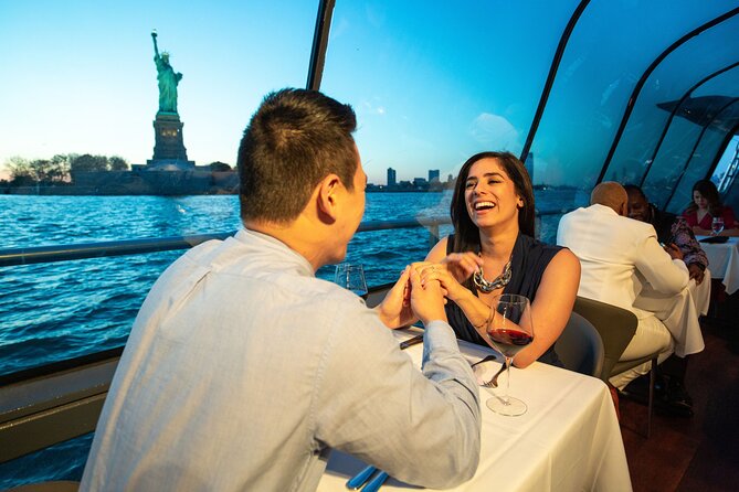 City Cruises New York: Bateaux Premier Dinner Cruise - Getting to Chelsea Piers and boarding without losing time