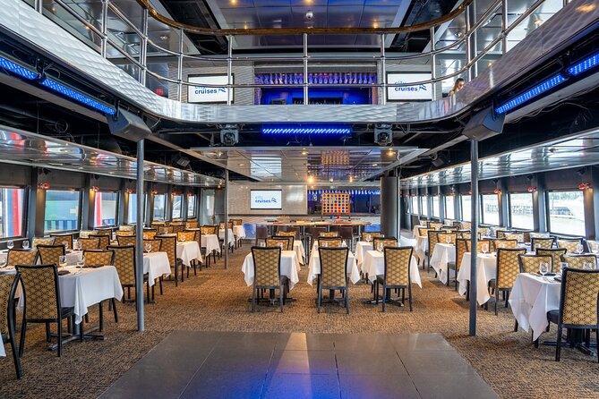 City Cruises New York: Signature Dinner Cruise - The Skyline Route: What You See From the Waterfront