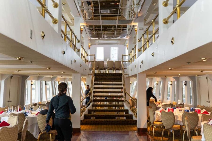 Cornucopia Princess NYC New Years Eve Cruise - Price and value: is $399 really worth it?