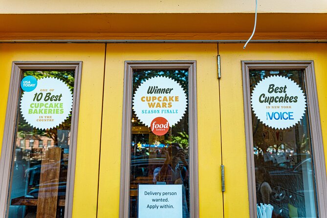 Cupcake Walking Tour in New York City - Greenwich Village: the sweet spot for photos and stories