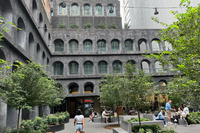 Custom Private New York Architecture, Art and City Tour - Midtown Manhattan: Time Square energy and skyscraper evolution from early 1900s to today