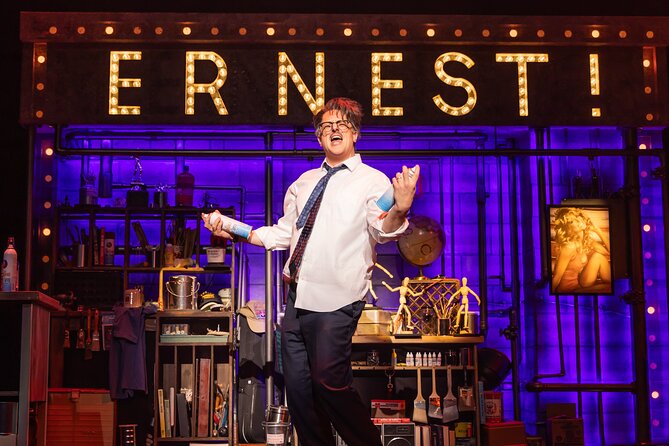 Death Becomes Her on Broadway Ticket - Death Becomes Her at the Lunt-Fontanne Theatre: The kind of comedy you can hear