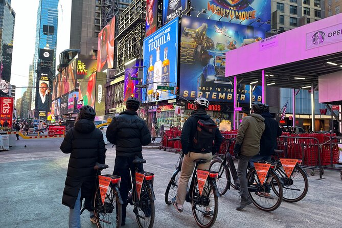 Downtown Bike Tour with Stylish Dutch Bikes - Chinatown on Two Wheels: Streets, Markets, and Street-Level Energy