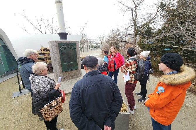 Dutch Lower Manhattan Private Walking Tour - Key highlights you’ll notice fast