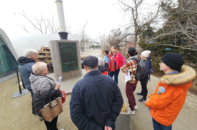 Dutch Lower Manhattan Private Walking Tour - Wall Street: Peter Stuyvesant, Trade, and Rules of the City