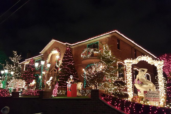 Dyker Heights Brooklyn Christmas Lights Tour - Dyker Heights and Bay Ridge: where the holiday lights feel personal