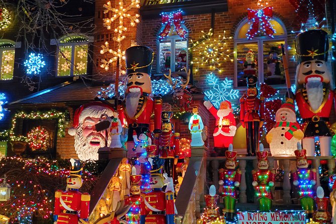Dyker Heights Christmas Lights Guided Tour - Getting From Manhattan to Dyker Heights Without Fighting the Winter