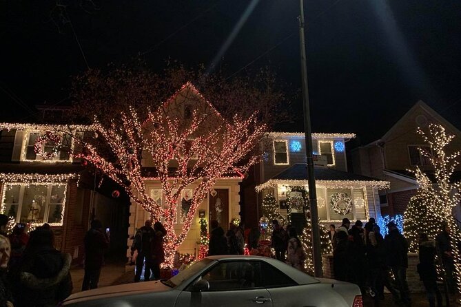 Dyker Heights Christmas Lights Tour - Why This Tour Works Better Than “Just Take the Train”