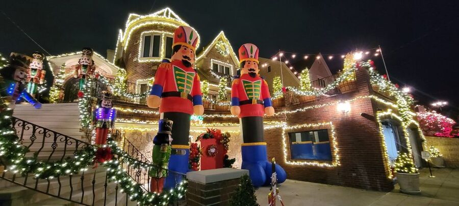 Dyker Heights Holiday Lights - Key things I’d mark on your Dyker Heights wish list