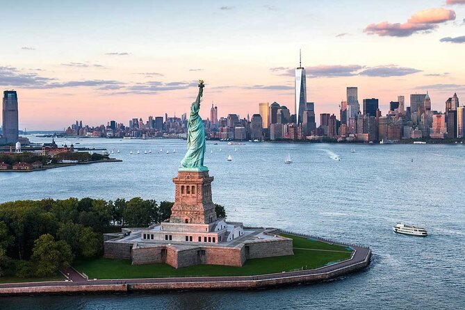 Easy Access Statue of Liberty and Brooklyn Bridge Discovery Tour - Brooklyn Bridge time: guided engineering stories plus a big walking payoff