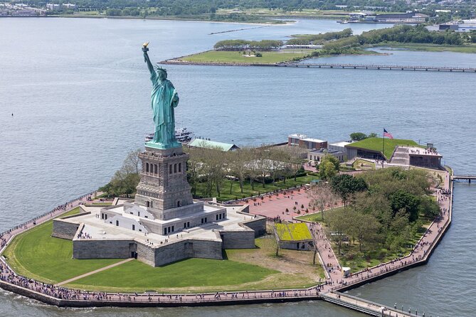 Easy Access Statue of Liberty and Brooklyn Bridge Discovery Tour - How much walking is really involved?
