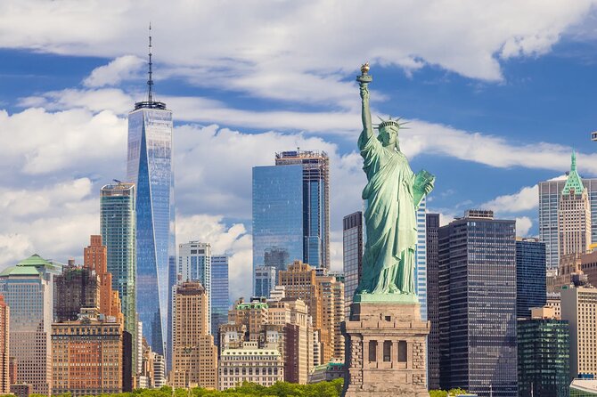 Easy Access Statue of Liberty and Brooklyn Bridge Discovery Tour - Staten Island Ferry views: the early-crowd strategy that actually helps