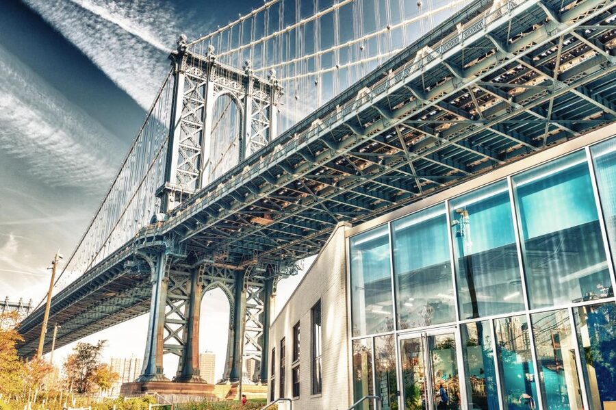 Easy Access Statue of Liberty & Brooklyn Bridge Discovery - Walking across the Brooklyn Bridge: the engineering story you’ll remember