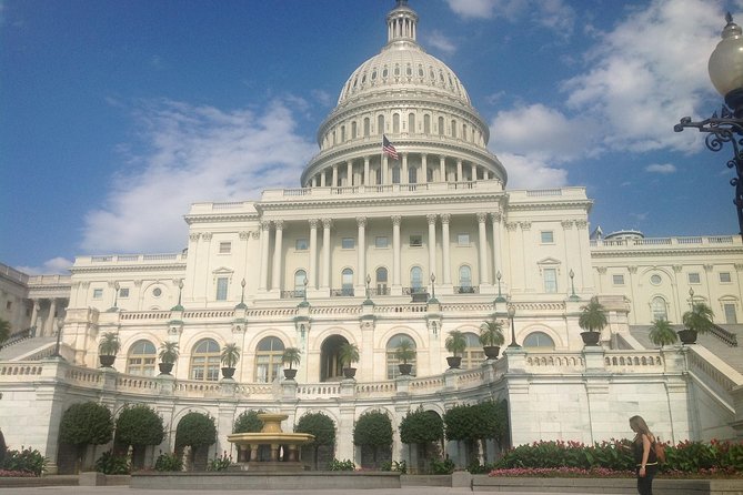 Excursion to Washington from New York in 1 day - Starting in Times Square: meeting point and your first decisions