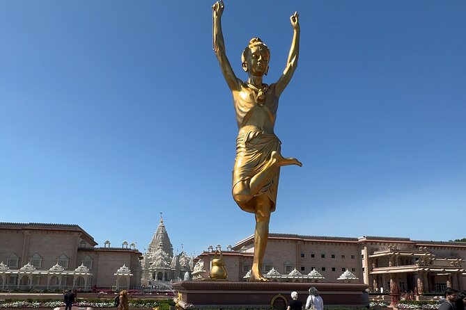 Explore the Hindu Temple a Spiritual Gem Near New York - Why BAPS Swaminarayan Akshardham Works as a Temple Trip From NYC