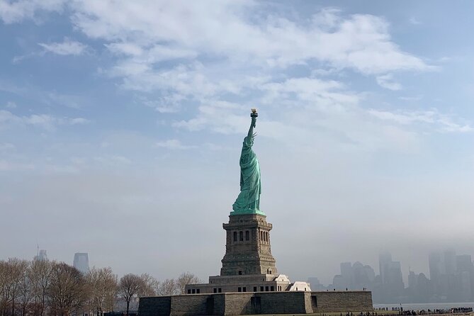 Family Friendly Statue of Liberty and Ellis Island Private Tour - Battery Park to the Harbor: the smart way to start