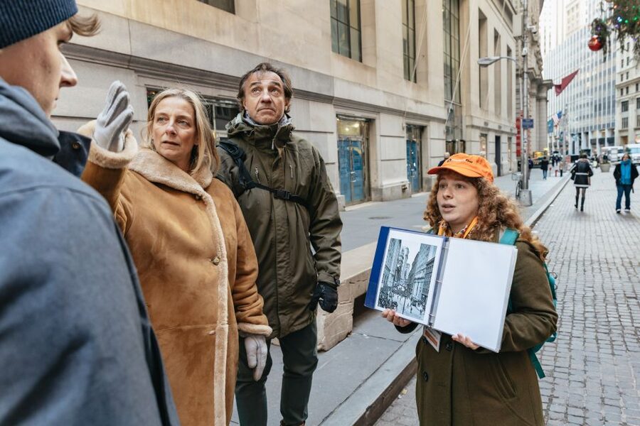 Financial Crisis Tour - Landmark by Landmark: Photos, Wind, and What You Can’t Enter