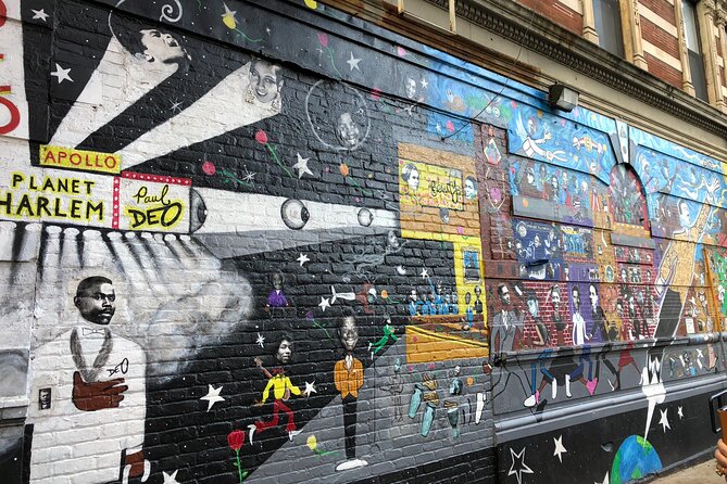 French Tour of Harlem and Columbia - Columbia University: prestige, streetside history, and the bookstore angle