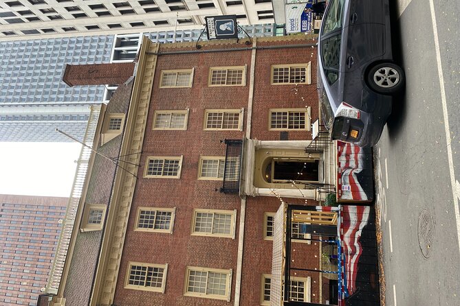 French Tour of South Manhattan - The Seaport finish: South Street cobbles and Brooklyn views