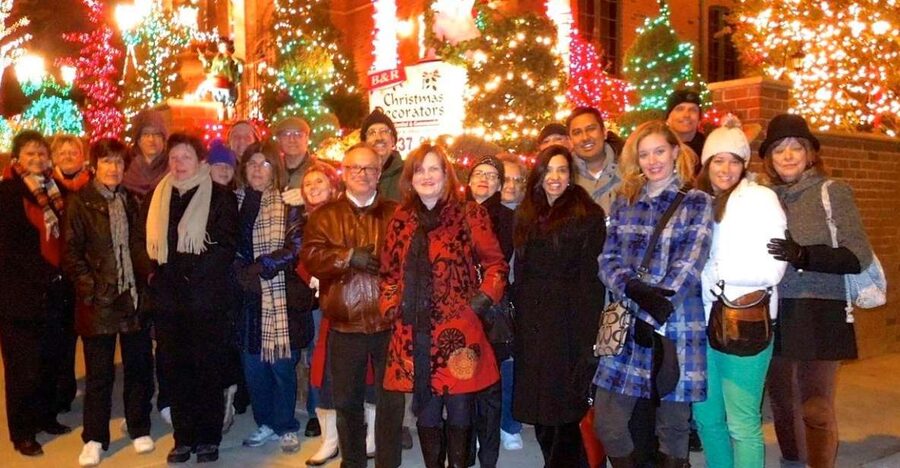 From Manhattan: 4-Hour Christmas Lights Luxury Bus Tour - The Dyker Heights Walk: One Hour of Mansion-Scale Holiday Overkill