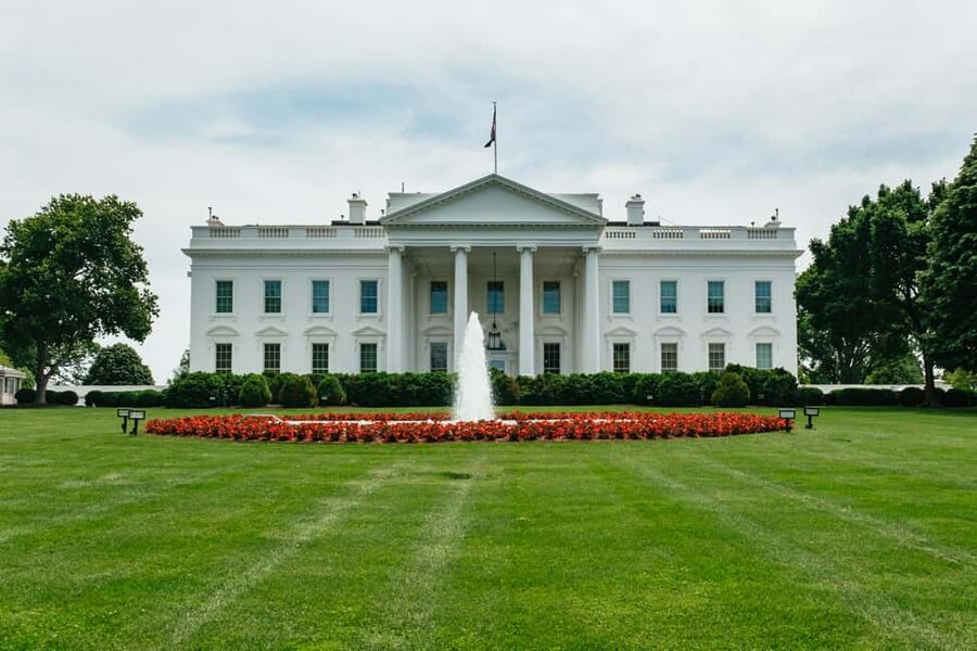 From Manhattan or New Jersey: Washington DC in a Day Tour - The 6:00 AM Luxury Ride From Manhattan (and how it shapes the day)