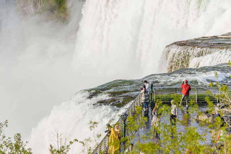From New York City: Niagara Falls One Day Tour - Niagara Falls, One Day: Why This Long Bus Trip Works
