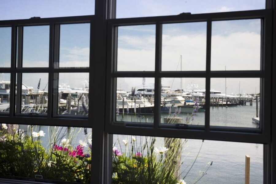 From NYC: Hamptons, Sag Harbor, and Outlet Shopping Day Trip - Timing, walking, and what to bring for comfort