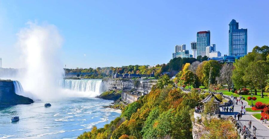 From NYC: Niagara Falls Full-Day Tour with Maid of the Mist - The bus ride north with Wi‑Fi: use the time, don’t just survive it