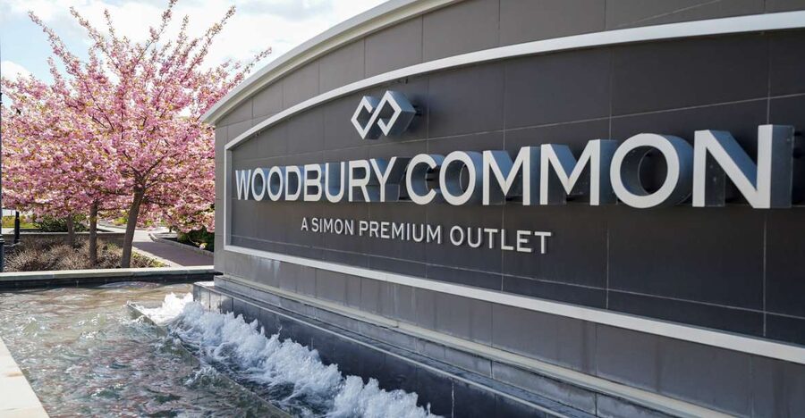 From NYC: Woodbury Common Premium Outlets Shopping Tour - Woodbury Common from NYC: the value of a guaranteed seat