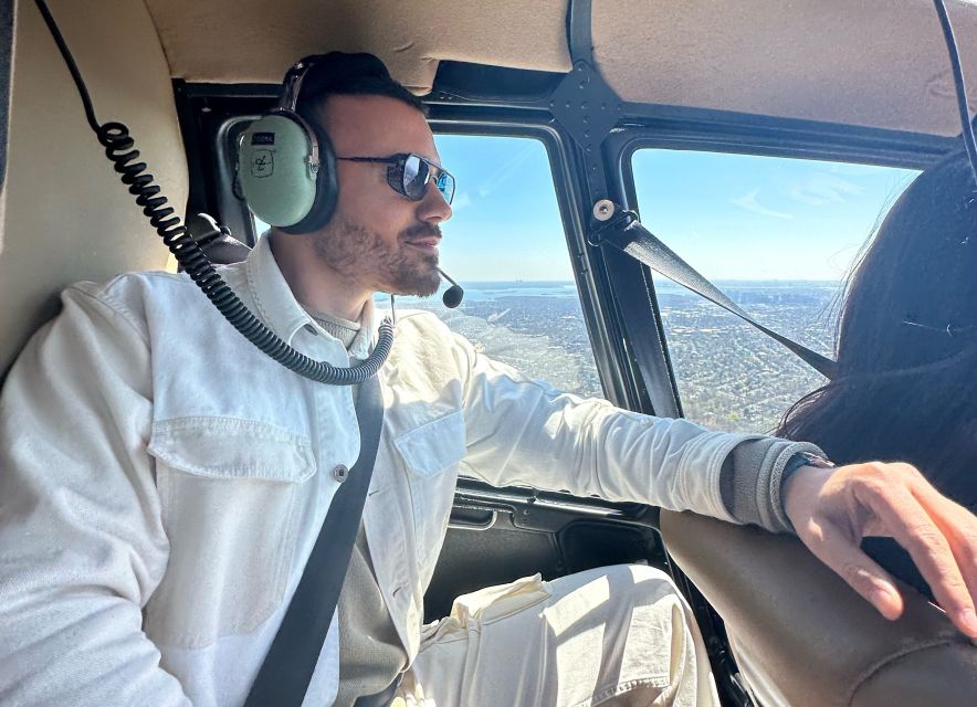 From Westchester: NYC Private Helicopter Tour for Couples - Choosing the best flight time: daytime versus sunset versus evening glow