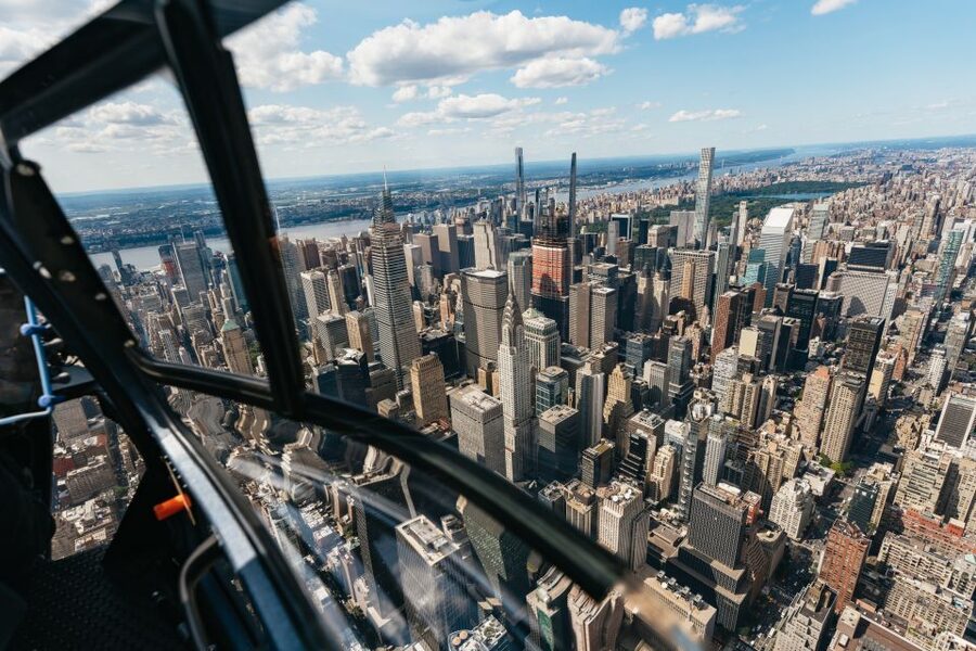 From Westchester: Private NYC Helicopter Tour for 2-6 People - 30–45 minutes over Manhattan: what you’ll actually see
