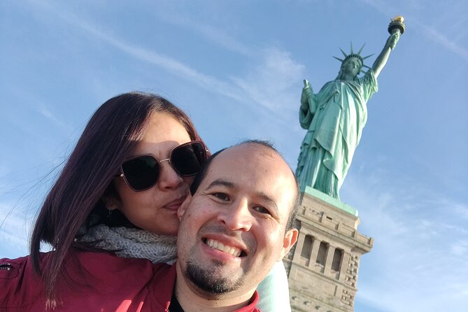 Full Day New York City Tour with Private Guide - Fifth Avenue and Rockefeller Center: Glamour With a View Angle