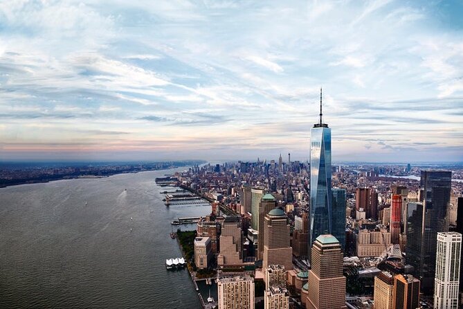 Fully Guided VIP Tour of One World Observatory - Floors 100–102 with a certified guide (what you actually learn)