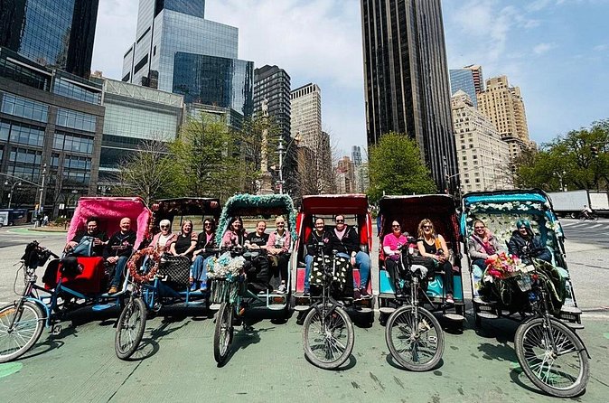 Gossip Girl Private Guided Pedicab Tour - Lotte New York Palace: The Van der Woodsen Lived-In Feeling