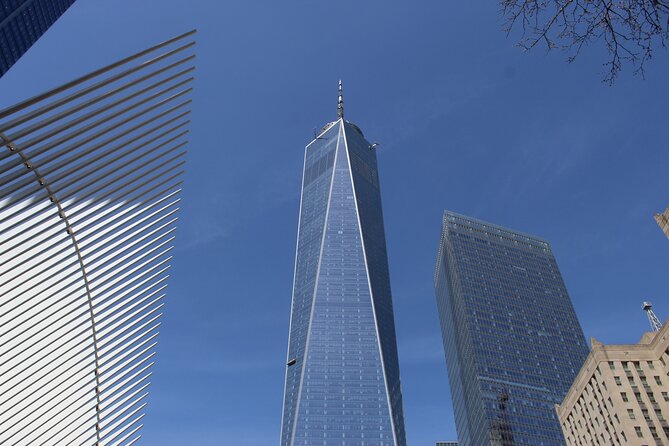 Gray Line New York Fully Guided 5 Hour Sightseeing Tour - Staten Island Ferry Cruise: A Scenic Harbor Break About an Hour