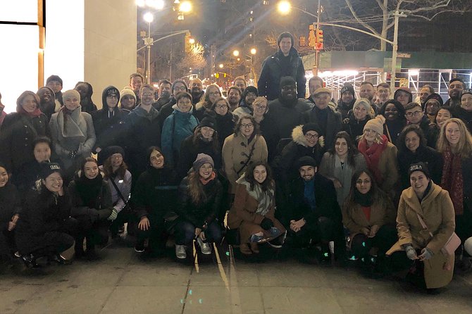 Greenwich Village Group Haunted Ghost Tour, in NYC - Finding your guide: lantern cues and why early arrival helps